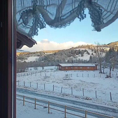 Cel I Fusta Apartamento